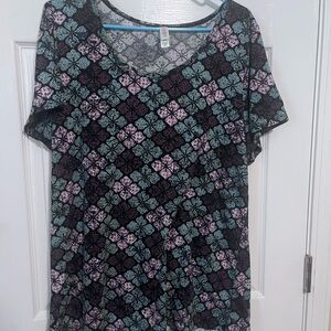 LuLaRoe Black and Blue Geometric Short Sleeve Top